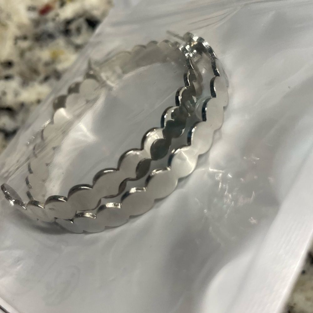 Elegant Gold and Silver Hoop Earrings (Bundle of 2) - Picture 9 of 13